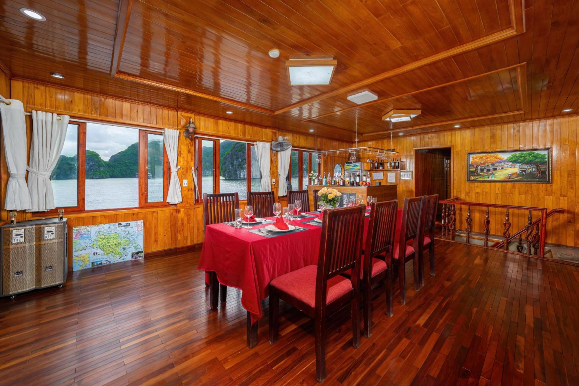 Hotel Sunlight Boutique Cruise - Cat Ba Island Ha Long Zewnętrze zdjęcie