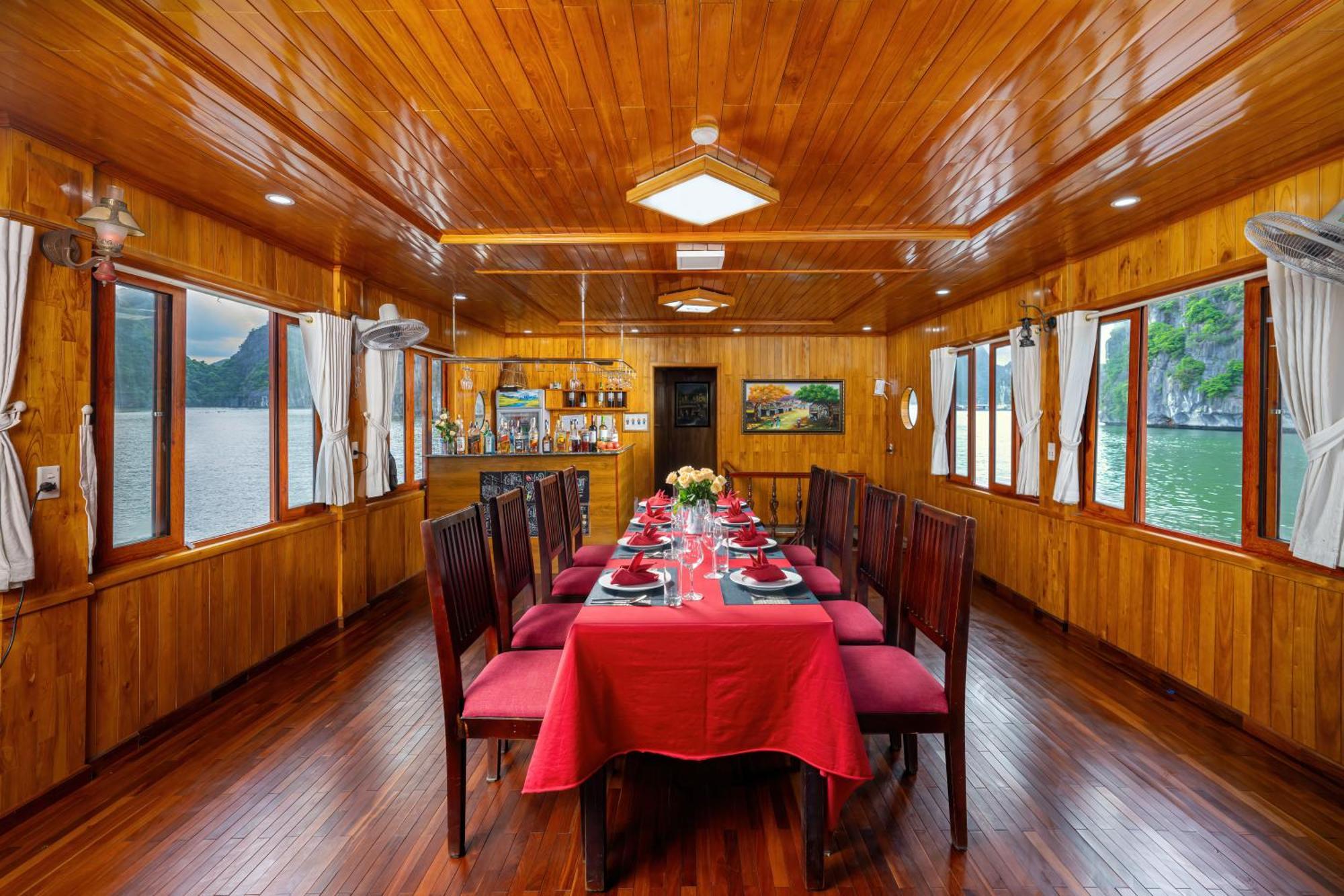 Hotel Sunlight Boutique Cruise - Cat Ba Island Ha Long Zewnętrze zdjęcie
